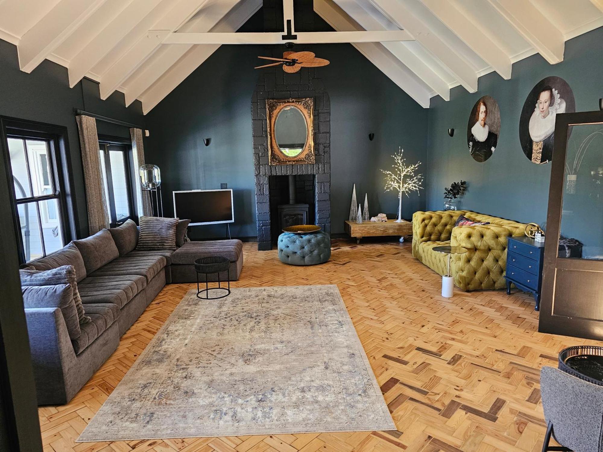 Die Heerenhuys Guest Suites Стелленбос Экстерьер фото