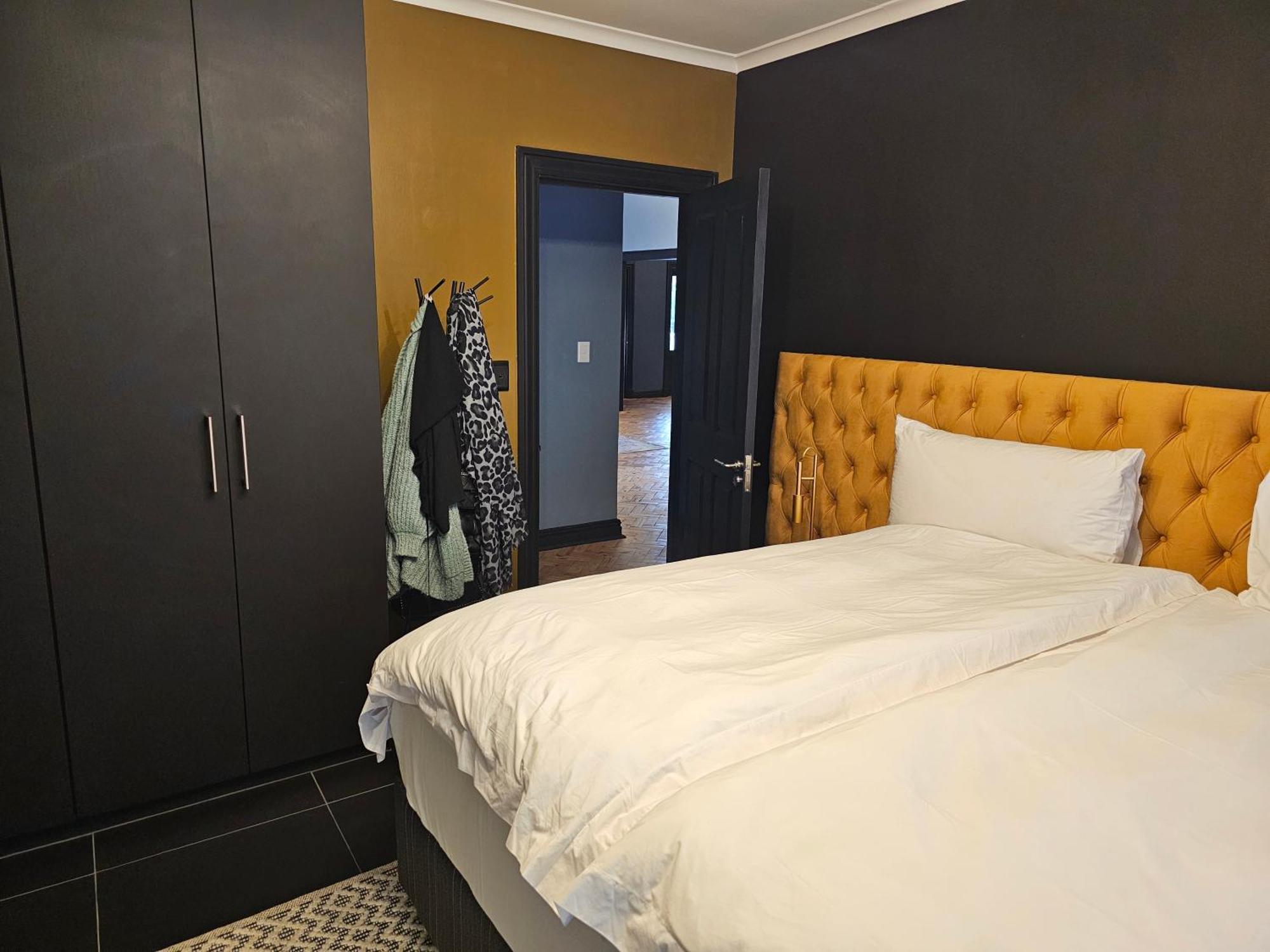 Die Heerenhuys Guest Suites Стелленбос Экстерьер фото
