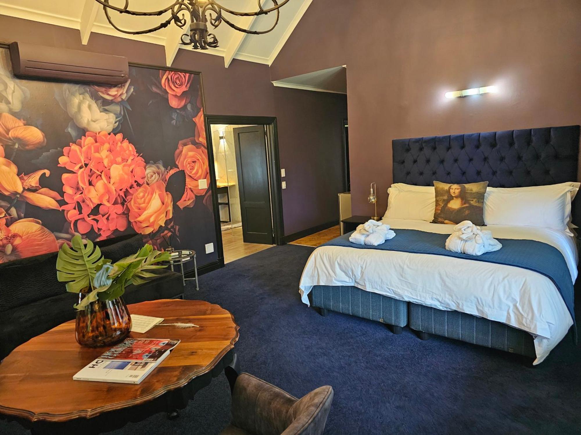 Die Heerenhuys Guest Suites Стелленбос Экстерьер фото